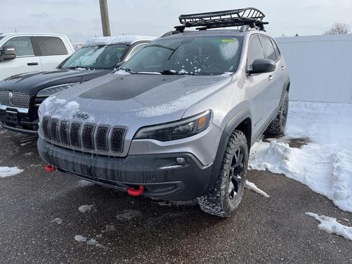 2020 Jeep Cherokee Trailhawk