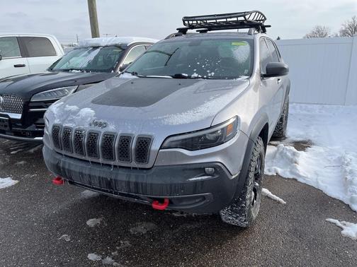 2020 Jeep Cherokee Trailhawk