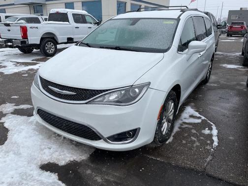 2018 Chrysler Pacifica Touring Plus