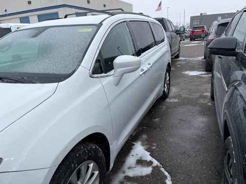 2018 Chrysler Pacifica Touring Plus