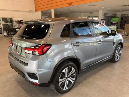 2024 Mitsubishi Outlander Sport SE
