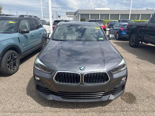 Mineral Gray Metallic 2019 BMW X2 xDrive28i