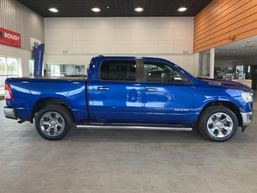 Blue Streak Pearlcoat 2019 RAM 1500 Big Horn