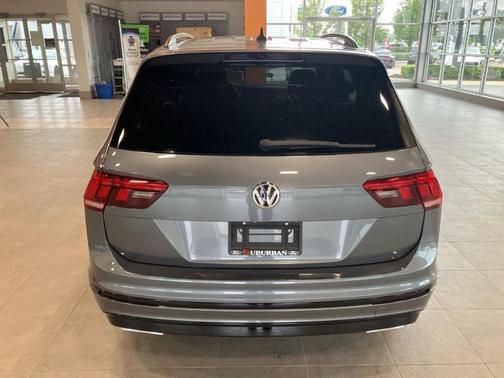 2020 Volkswagen Tiguan 2.0T SE R-Line Black