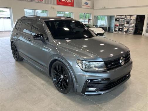 2020 Volkswagen Tiguan 2.0T SE R-Line Black