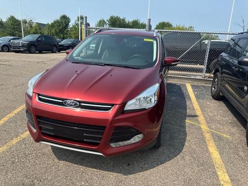 Sunset 2015 Ford Escape Titanium