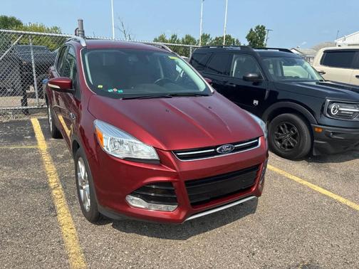 Sunset 2015 Ford Escape Titanium
