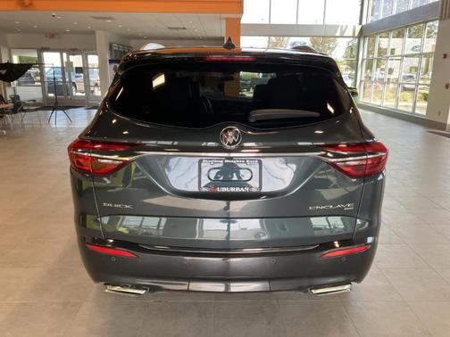 2018 Buick Enclave Essence