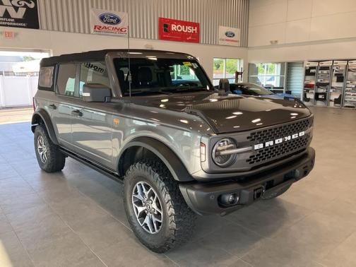 2022 Ford Bronco Badlands
