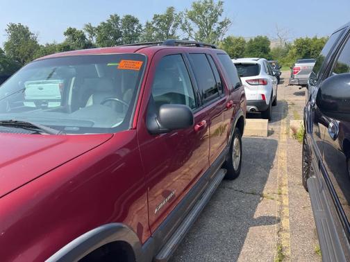2004 Ford Explorer XLT