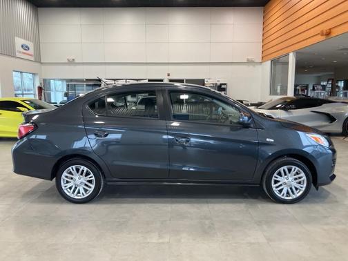 2024 Mitsubishi Mirage G4 LE