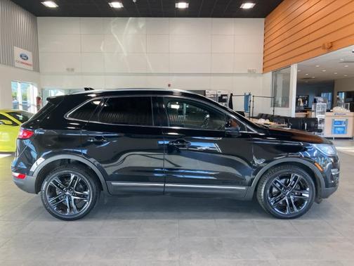 2017 Lincoln MKC Select