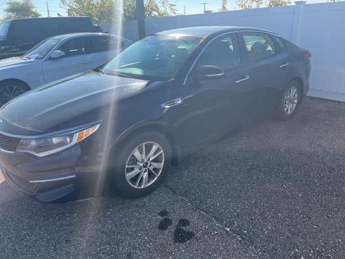 2017 Kia Optima LX