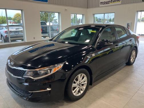 2017 Kia Optima LX