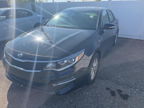2017 Kia Optima LX