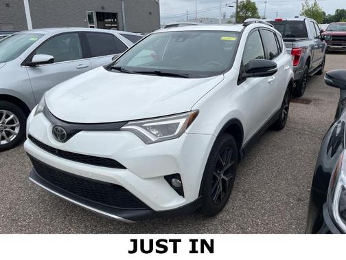 2016 Toyota RAV4 SE