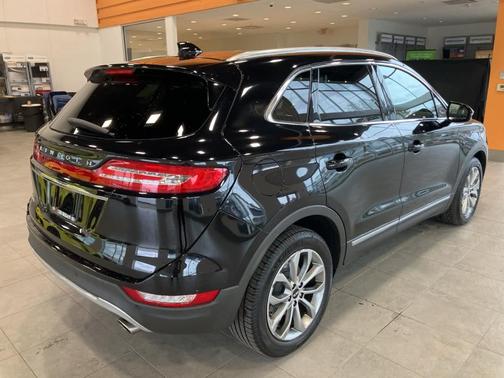 2019 Lincoln MKC Select