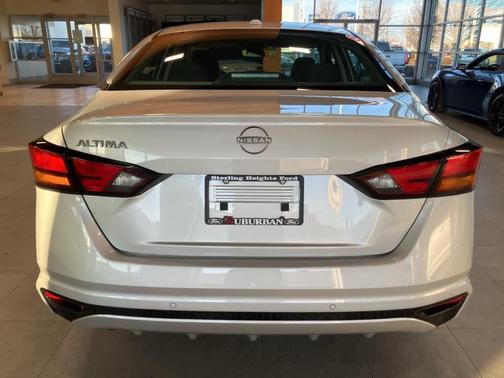 2025 Nissan Altima SV