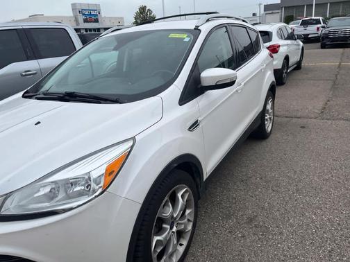White Platinum Tri-Coat Metallic 2015 Ford Escape Titanium