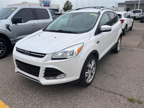 White Platinum Tri-Coat Metallic 2015 Ford Escape Titanium