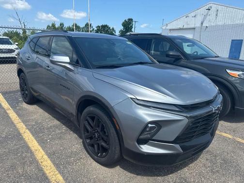 Sterling Gray Metallic 2024 Chevrolet Blazer RS