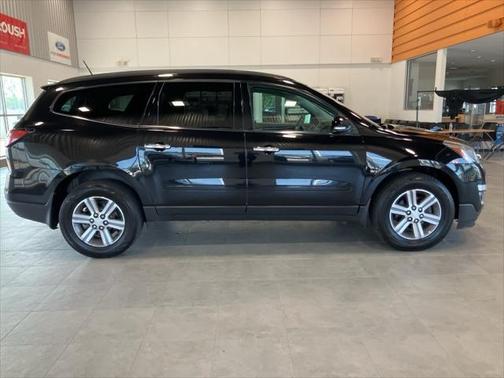 2017 Chevrolet Traverse 2LT