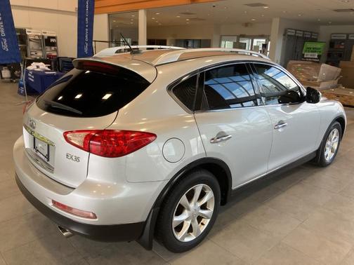 2010 INFINITI EX35 Journey