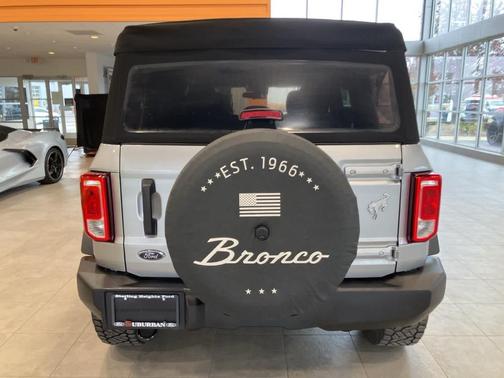 2023 Ford Bronco Base