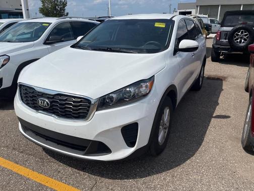 2020 Kia Sorento LX