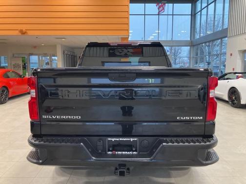 2022 Chevrolet Silverado 1500 Limited Custom