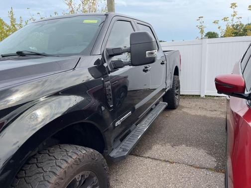 2022 Ford F-350 Lariat Super Duty