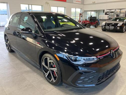 2024 Volkswagen Golf GTI 2.0T SE