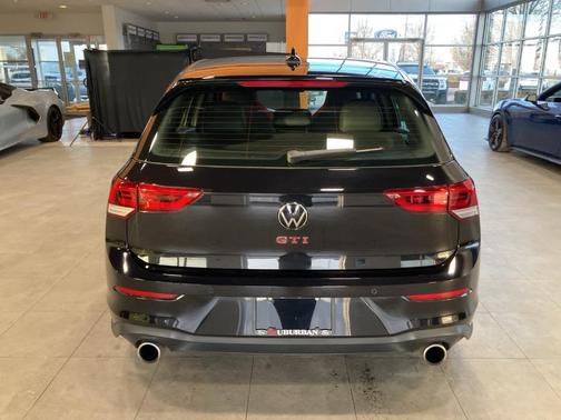 2024 Volkswagen Golf GTI 2.0T SE