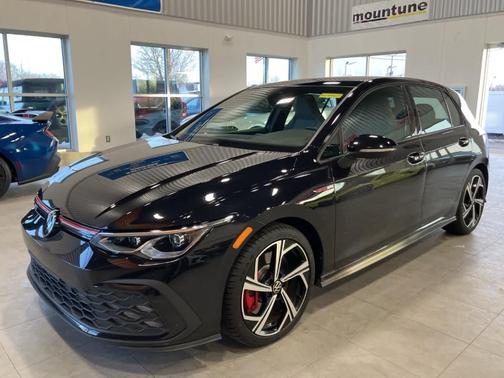 2024 Volkswagen Golf GTI 2.0T SE
