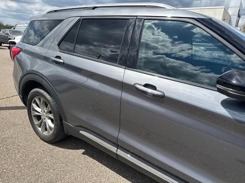 Carbonized Gray Metallic 2022 Ford Explorer Limited