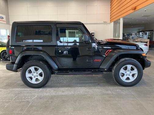 2022 Jeep Wrangler Sport