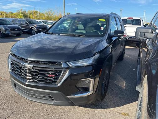 2022 Chevrolet Traverse RS