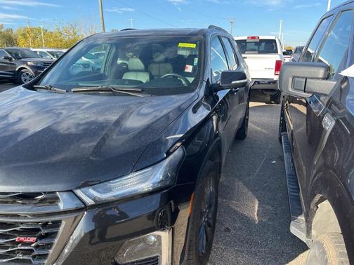 2022 Chevrolet Traverse RS