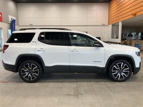 2021 GMC Acadia SLE