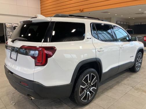 2021 GMC Acadia SLE