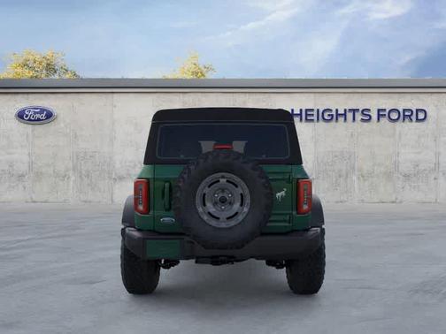 Eruption Green Metallic 2025 Ford Bronco Outer Banks