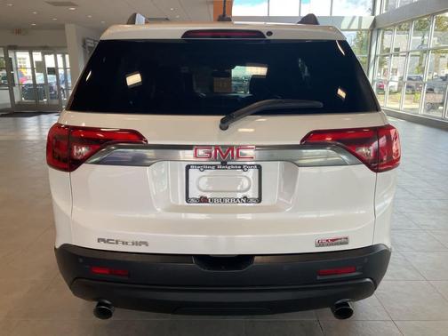 2017 GMC Acadia SLT