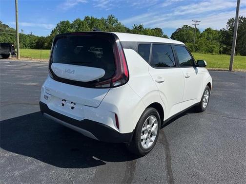 2024 Kia Soul S