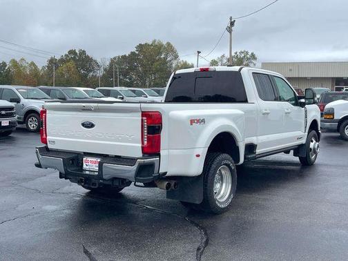 2024 Ford F-350 Lariat Super Duty