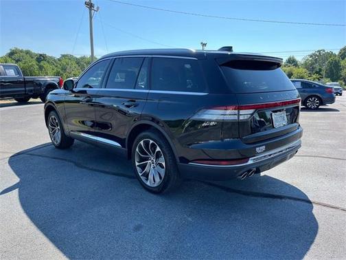 2025 Lincoln Aviator Premiere