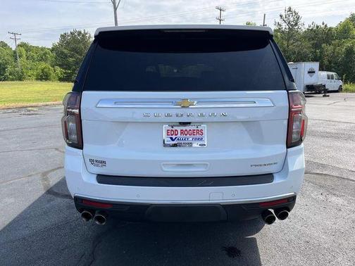 Summit White 2021 Chevrolet Suburban Premier