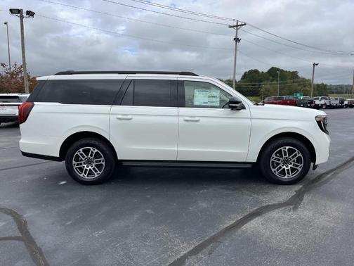 2025 Ford Expedition Max Active