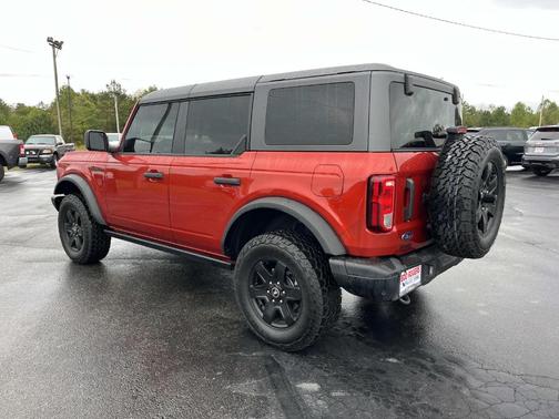 2024 Ford Bronco Black Diamond