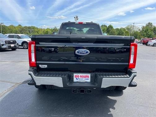 2026 Ford F-350 XLT