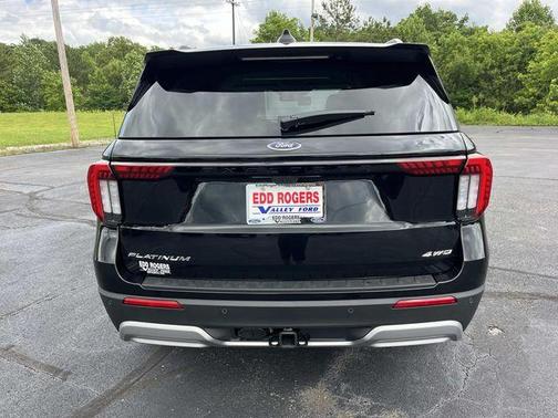 Agate Black Metallic 2026 Ford Explorer Platinum